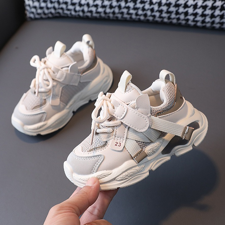 Tênis infantil Sapatos infantis casuais para meninos Moda tênis de corrida para meninas Leve e macio em Oferta na Shopee