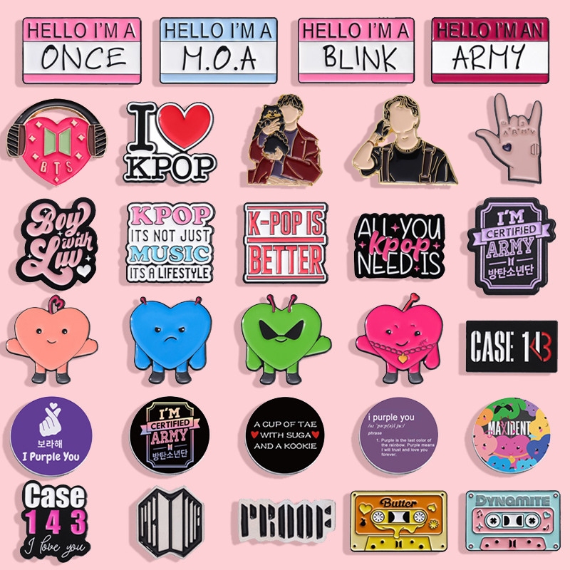 42 Estilos Kpop Group Badge BTS Starykids Blackpink Fãs Broche Idol Periféricos Mochila Acessórios Presentes Para Amigos