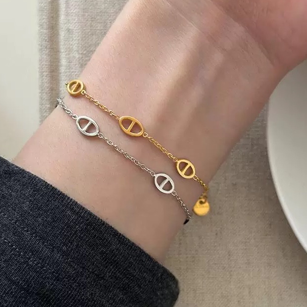 Pulseira de nariz de porco feminina, luz requintada, nicho de luxo, Design de moda de alta qualidade, simples, diária, p