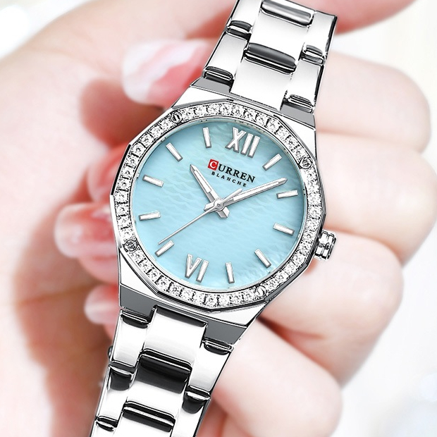 CURREN Relógio Feminino Novo Original Genuíno Moda Diamantes Ponteiros Luminosos Pequeno Mostrador De Aço Inoxidável Qua em Oferta na Shopee