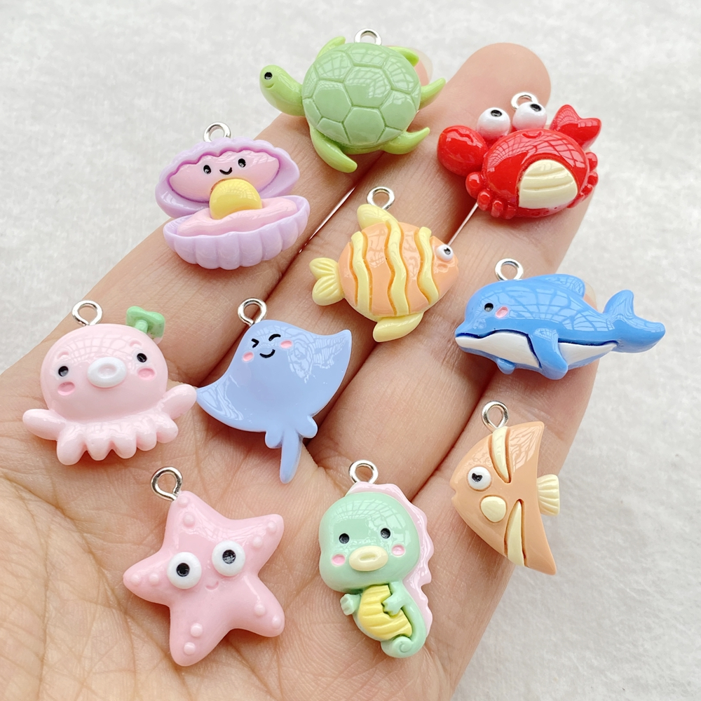 10 Lindas Tartarugas Oceânicas De Desenho Animado Em Resina , Incluindo Pingentes De Baleia , Cavalo Marinho E Peixe , P em Oferta na Shopee