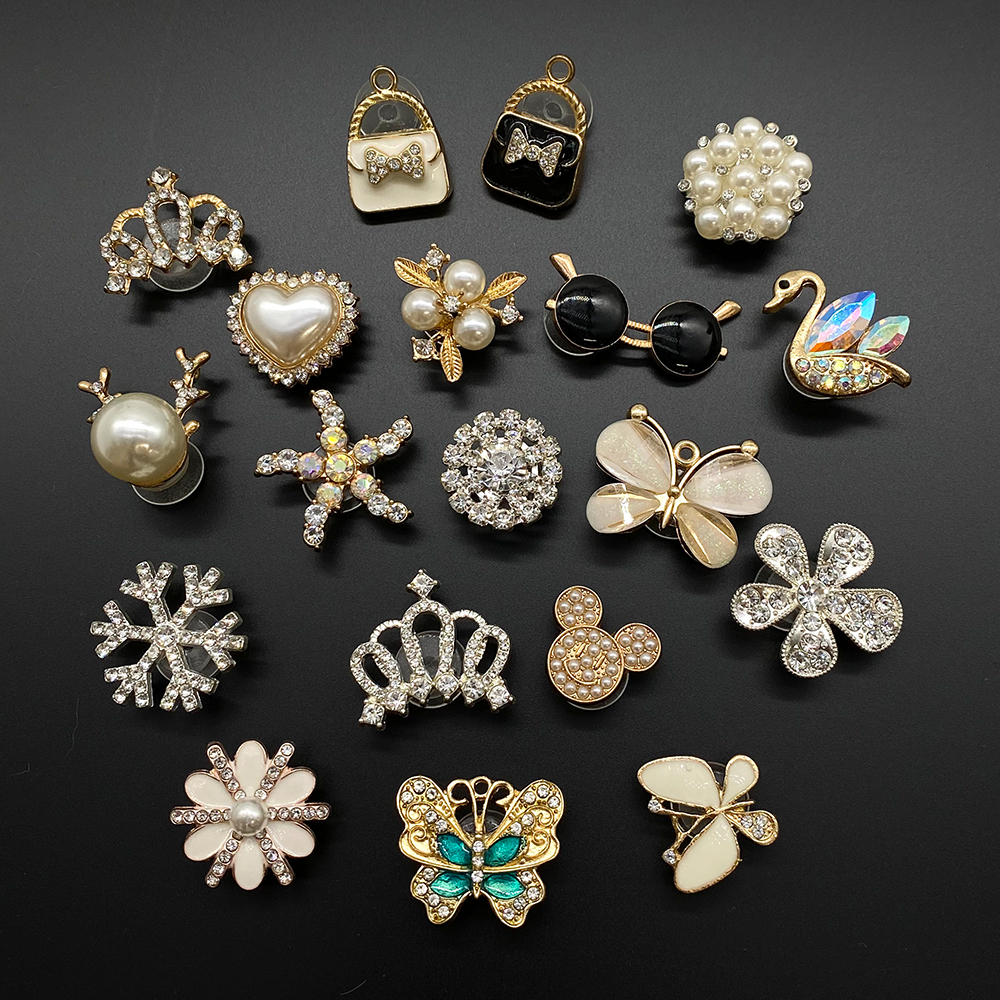 Encantos De Sapato DIY Pérola Diamante Acessórios Para Com Botões Decorações De Metal Apto Sandálias De Slides De Bolha em Oferta na Shopee