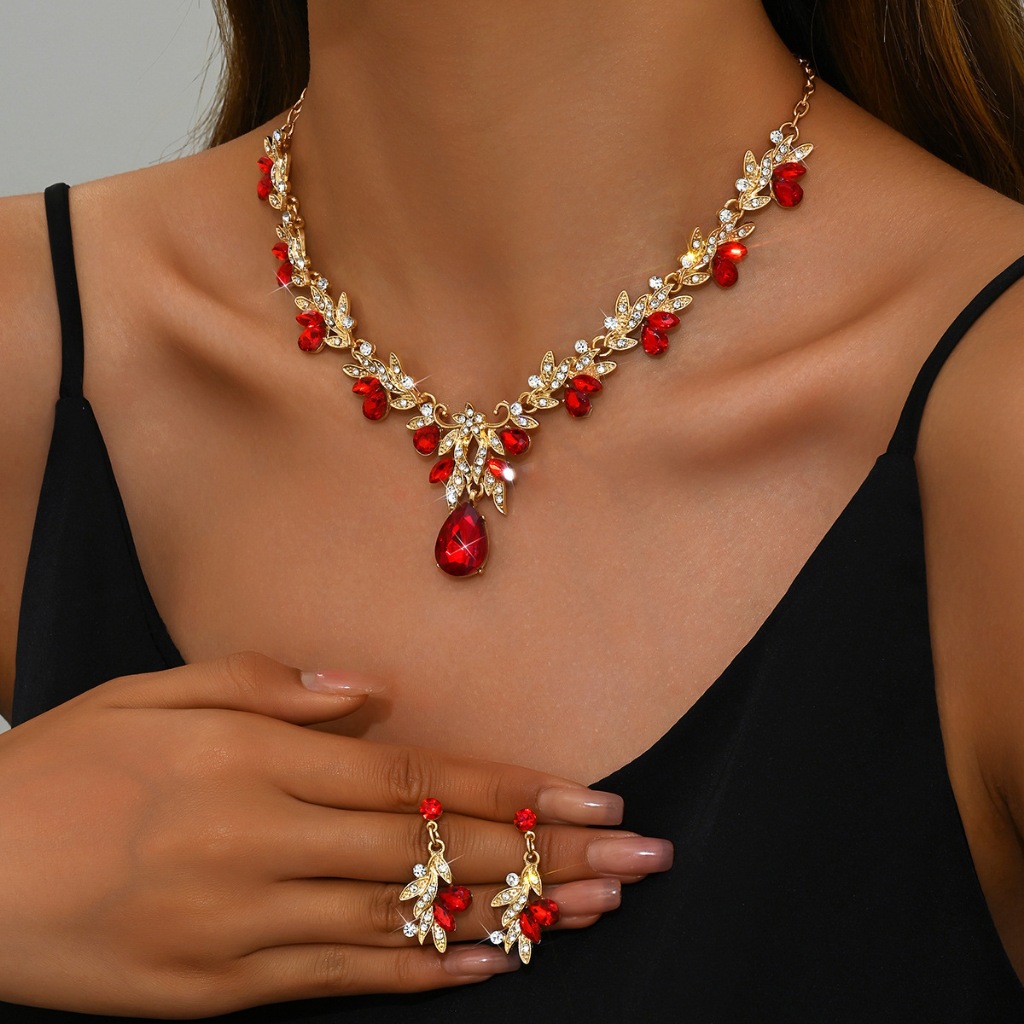 Conjunto Casamento Senhora: Onde Comprar | BuscaProdutos