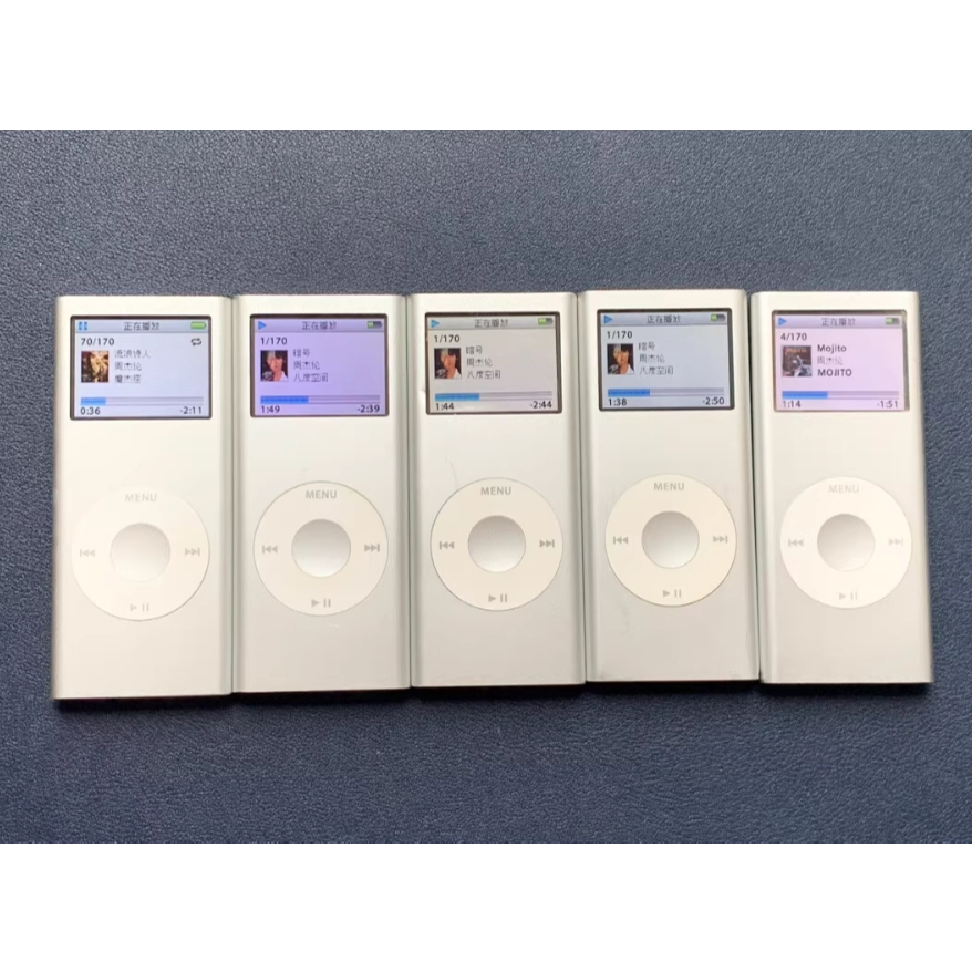 Leitor de música A1199 nano2 Prata 80% novo 90% nova bateria nova em Oferta na Shopee