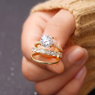 Moda três conjuntos de anel celebração de aniversário de luxo usando anel feminino incrustado de cinco garras em Oferta na Shopee