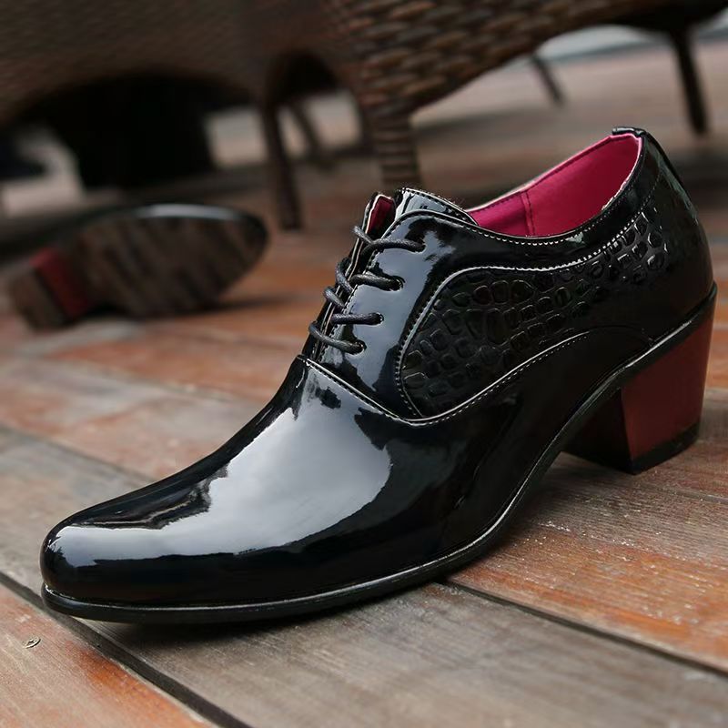 Salto alto masculino, traje formal, pontiagudos, sapatos de couro de alto desempenho — imagem 2 de 2