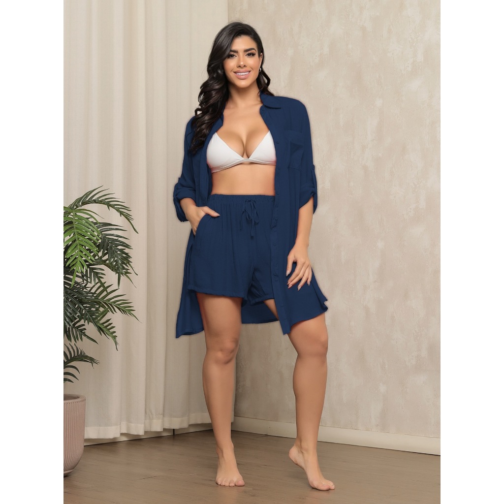 Conjunto feminino: camisa e shorts de linho. Saída de biquíni estilosa. Conjunto de camisa...