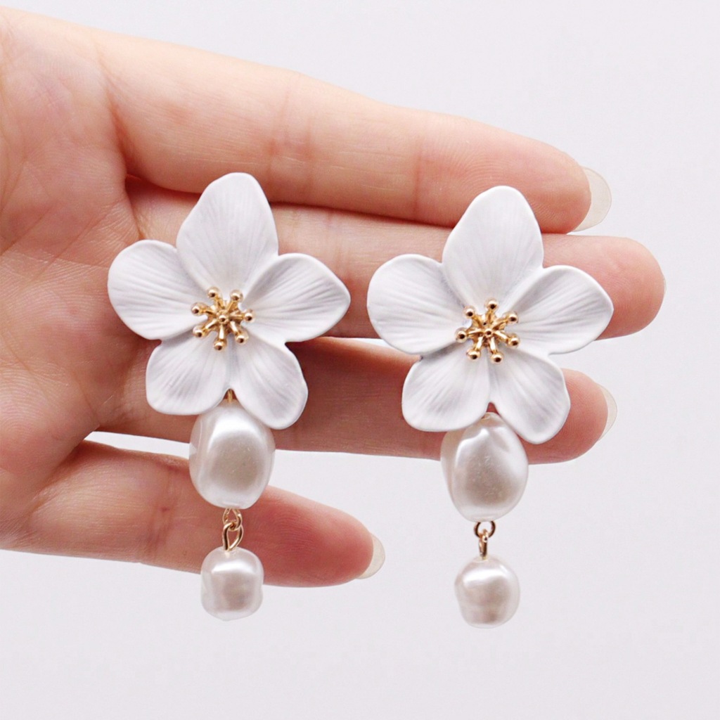 Moda Elegante Pérola Flor Brincos Parafuso Prisioneiro Feminino Sorte Jóias Presente Do Feriado Acessórios De Orelha