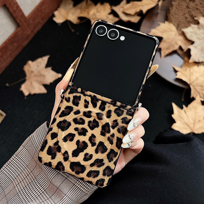 ZFlip7 Capa Para Samsung Galaxy Z Flip 7 6 5 4 3 Flip7 FE Fivela Lateral Leopardo Magnético Rígido À Prova De Choque Cel em Oferta na Shopee