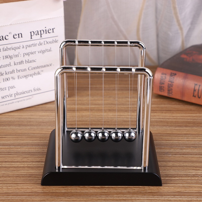 Pêndulo de Newton Luxo - Enfeite e Decoração Mesa Sala Escritório - Balance Balls