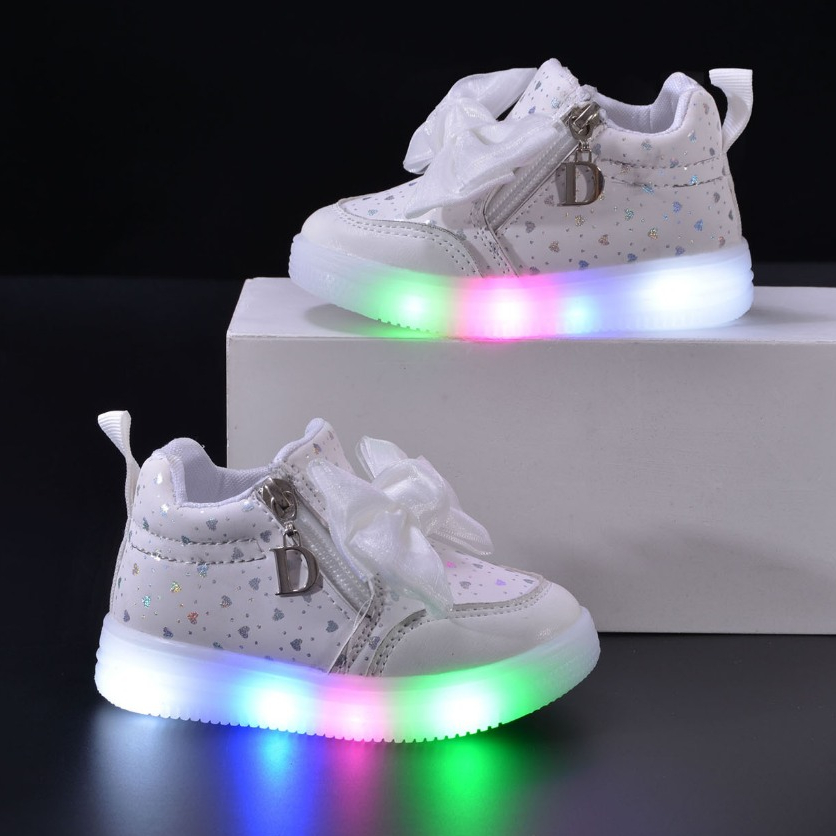 Tênis infantis menina estudante sapatos de princesa sapatos  placa alta Tênis com luz LED