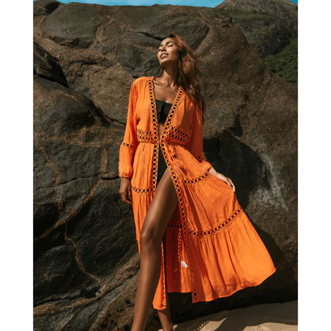 Camisa de Praia Longa Luxuosa em Linho com Detalhes em Renda Vazada - Vestido Cobertura Estilo Boêmio para Verão