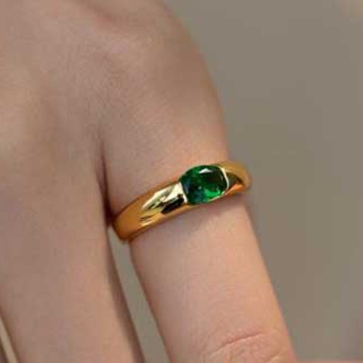 Joia Masculina Esmeralda: Onde Comprar | BuscaProdutos