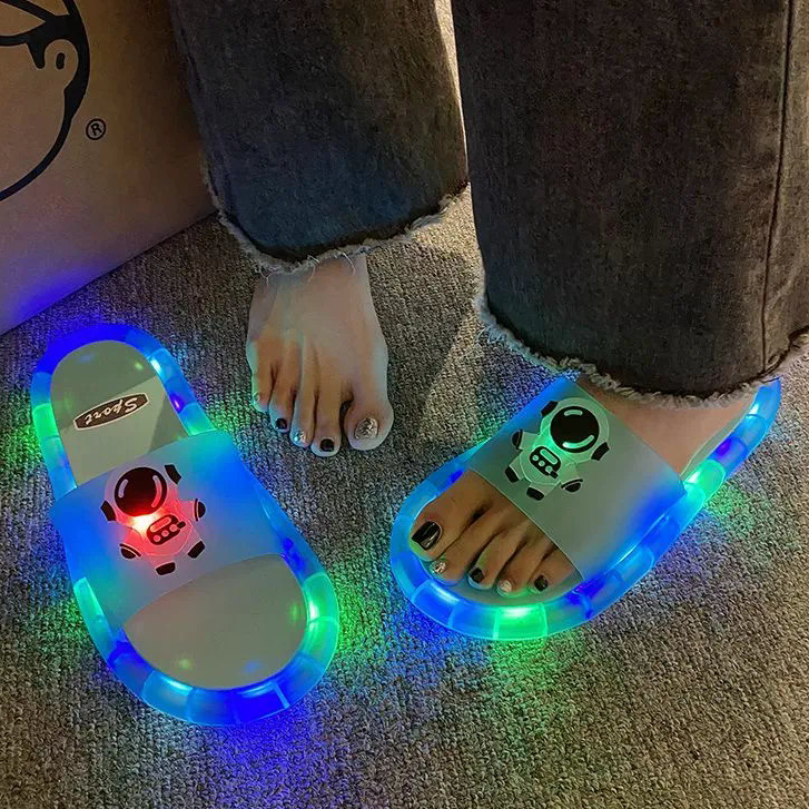 2025 Chinelos Brilhantes E led De Verão em Oferta na Shopee