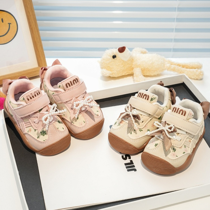 Tênis Criança Infantil 0 a 8 anos Menino e Menina bebês Calce Fácil escolar passeio macio confortavel antiderrapante em Oferta na Shopee