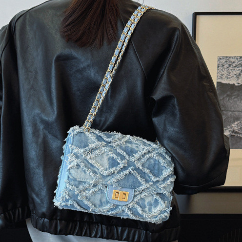 Bolsa Crossbody feminina novo estilo bolsa jeans de um ombro corrente de diamante pequena bolsa quadrada bolsa nas axila