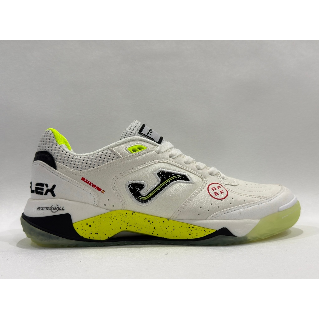 93042 Botas masculinas de Futsal de salão Kakao