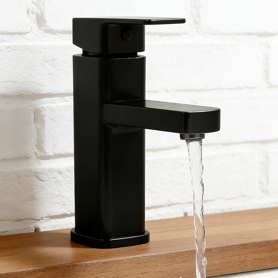 Torneiras De Banheiro Pretas Foscas , Mistura De Água Fria E Quente Em Aço Inoxidável Com 1 Furo Para Pia em Oferta na Shopee