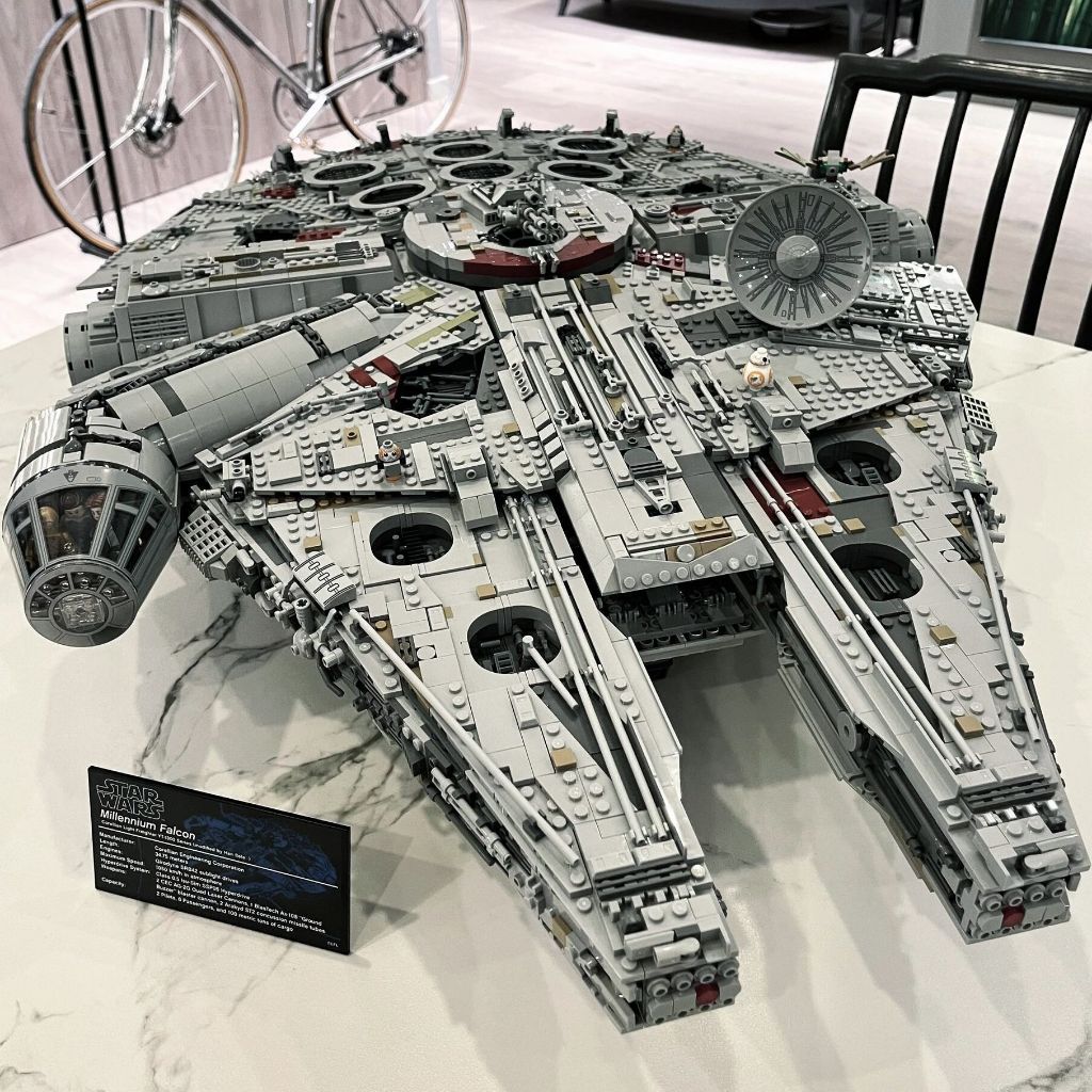 Star Wars Millennium Falcon J-Starship Nave Espacial Modelo Brinquedo Bloco de Construção Menino Presente Educacional de