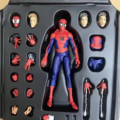 17cm Os Vingadores Lutando Armadura Figura Boneca Universo Paralelo Peter Parker Remasterizado Modelo Feito À Mão