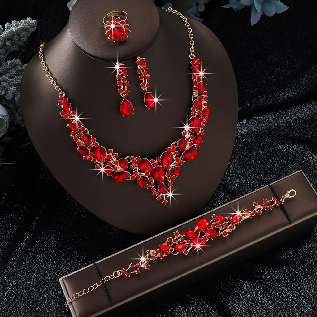 Conjunto de joias de luxo Vintage oco incrustado com strass vidro gema presente fornecimento direto da fábrica em Oferta na Shopee