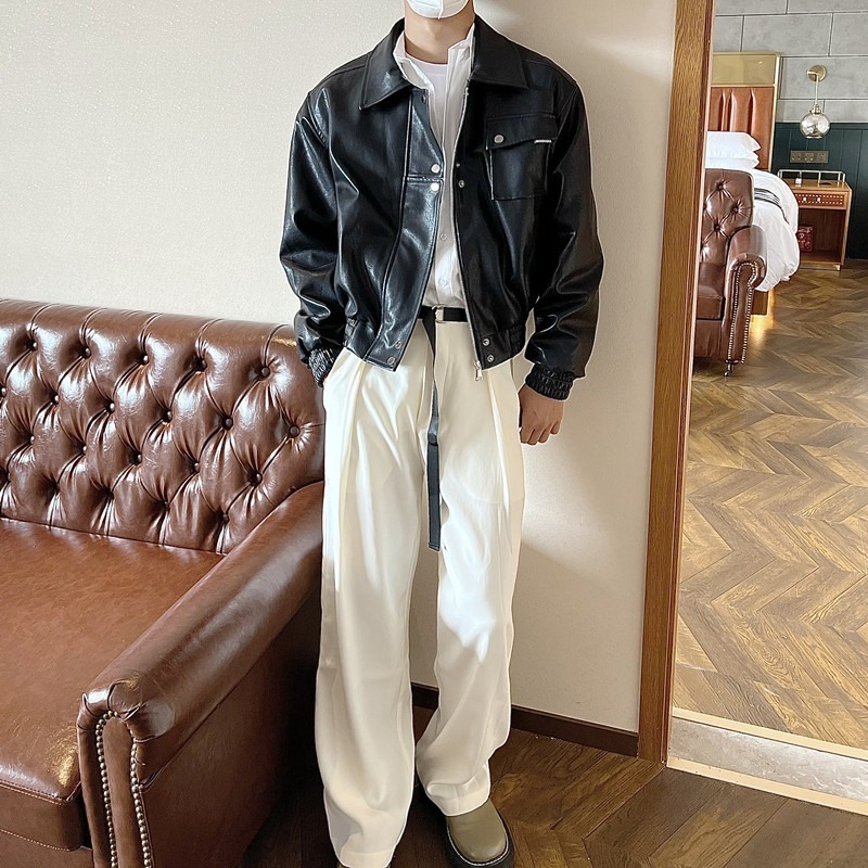 Jaqueta de couro Pu Plankton Nicho Design Sense Street Wear Jaqueta de couro com zíper duplo e almofada de ombro Roupas