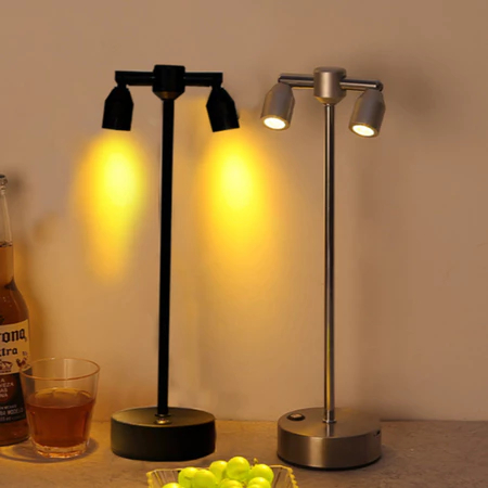 Luminária de mesa LED moderna com função de carregamento por toque, restaurante De duas cabeças rotação 360°