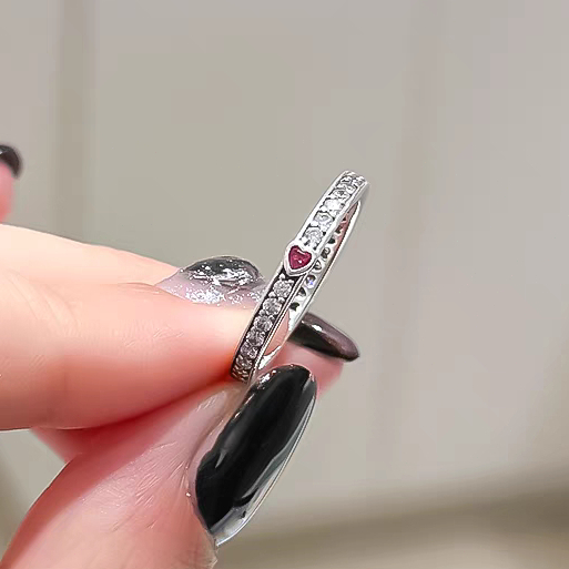 [Novos produtos quentes] S925 requintado rosa vermelho amor coração anel feminino, doce presente de moda para casais