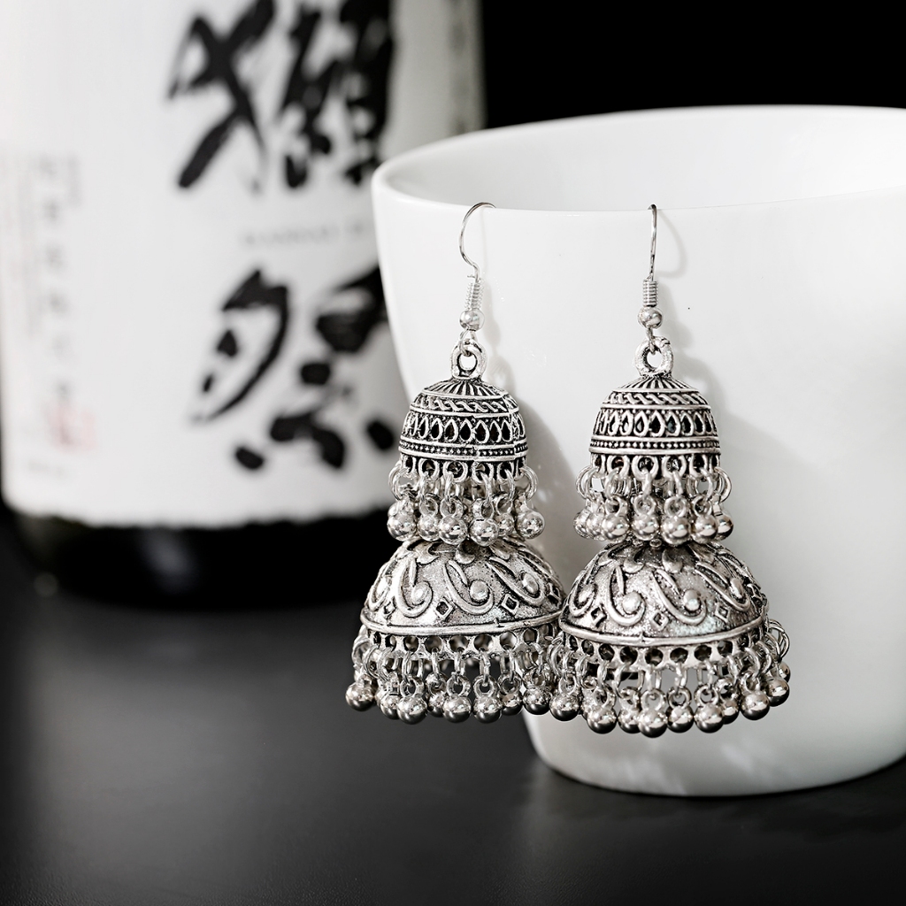 Imagem Joias Tibetanas Vintage Cor Prata Sinos Duplos Borla Brincos Oxidados Esculpidos Jhumka Turco