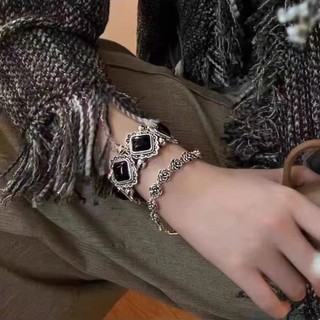 Pulseira Feminina Banhada A Prata Antiga Com Flores