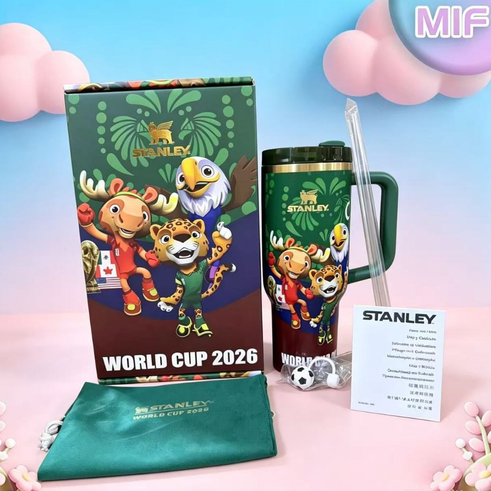 Em Estoque Copa Do Mundo De Futebol 40OZ Garrafa De Água Copo De Carro Grande Capacidade Térmica E Fria Caixa De Present