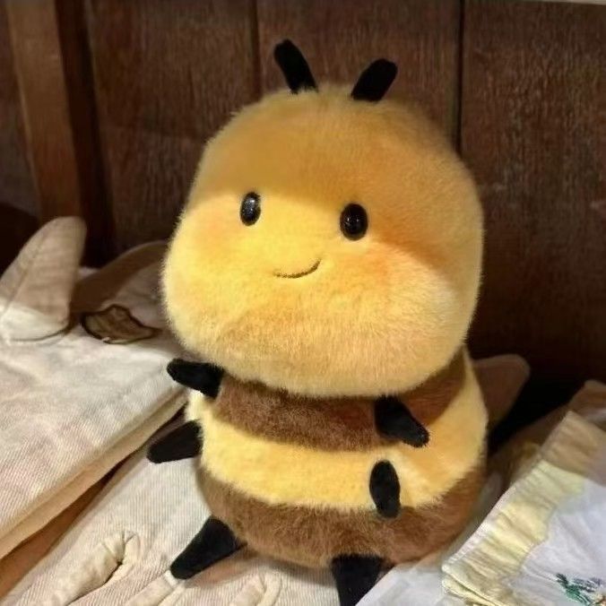 Beijo abelha urso abelha boneca sete estrelas joaninha pequena abelha dos desenhos animados brinquedo de pelúcia boneca