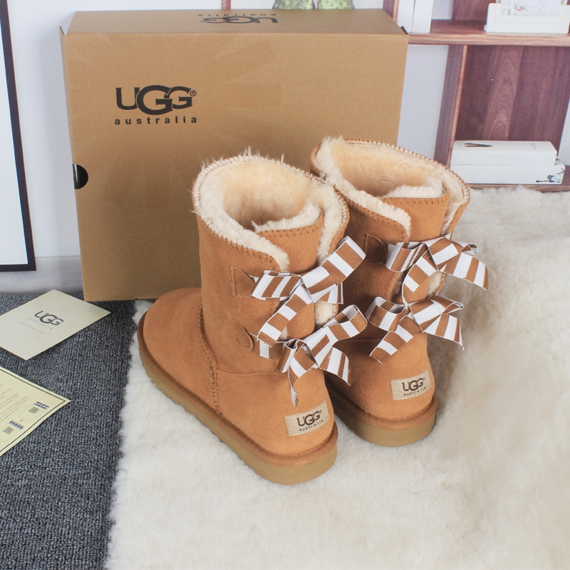 Novas Botas Femininas De Neve De Inverno Com Couro E Pele , Forradas Espessadas , De Cano Médio Laços