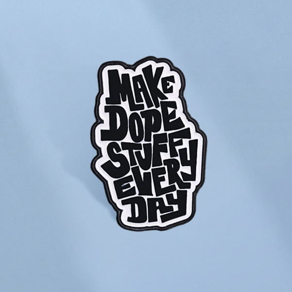 Preto Branco Graffiti Slogan Esmalte Pino Fazer Dope Coisas Todos Os Dias Citação Broche Crachá Mochila Acessórios Prese