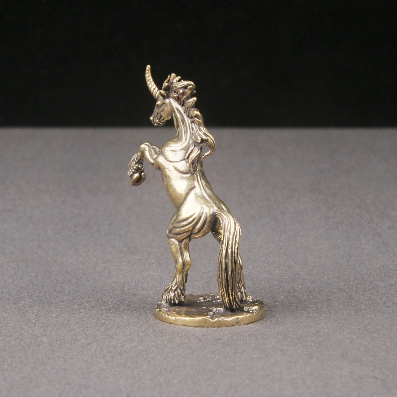 Enfeites de mesa de unicórnio de latão, animais míticos europeus e americanos, escultura em Bronze, artesanato retrô, en