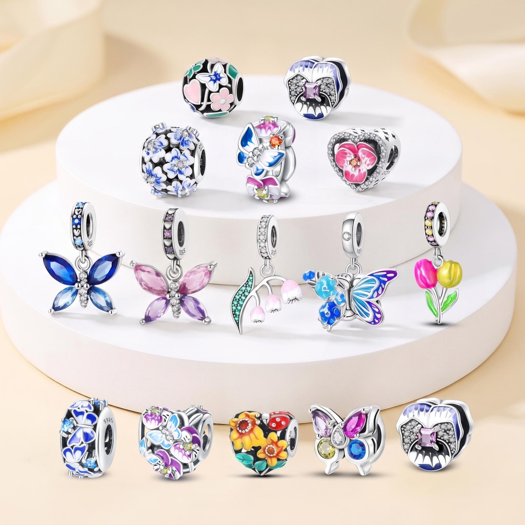 S925 prata esterlina charme pingente borboleta flor azul zircão contas adequadas para pulseiras requintado DIY jóias