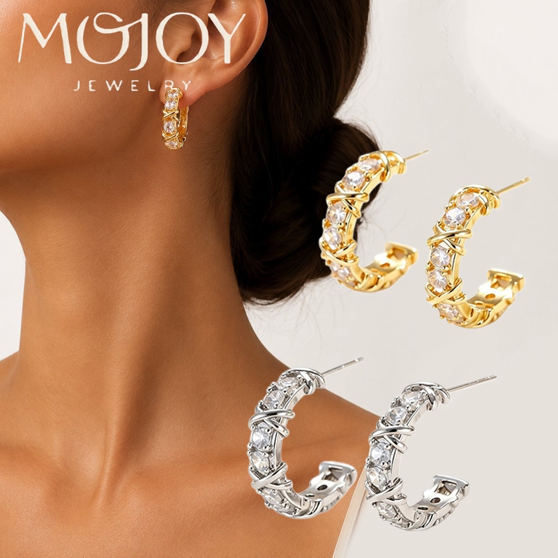 Brincos em forma de C da moda Brincos de diamante cruzado Brincos elegantes de argola de diamante completo