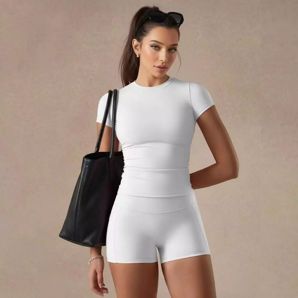 Roupa De Treino Feminina De 2 Peças , Top Curto De Manga Curta Slim Fit E Shorts De Motociclista De Cintura Alta Com Bol