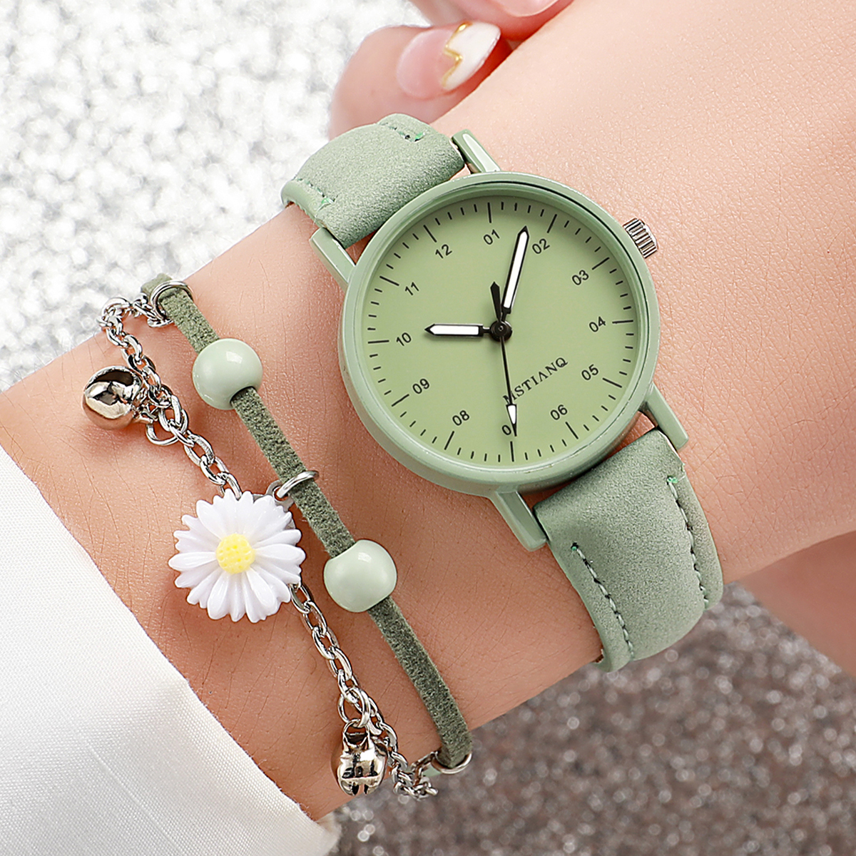 Relógio de Quartzo Ladies Fashion Digital Relógio de Cinto Casual de Quartzo + Pulseira Daisy Bracelet