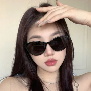 Moda Novo Estilo Versão coreana única Mona Triangle Cat Eye Sunglasses
