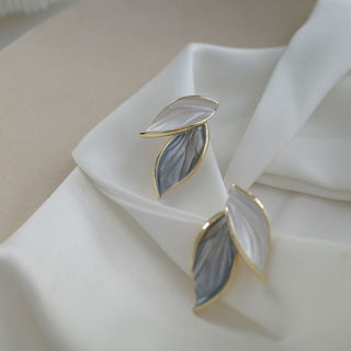 Brincos De Folhas De Vento Frio Elegantes De Alta Qualidade Estilo Coreano Simples Pequenos em Oferta na Shopee