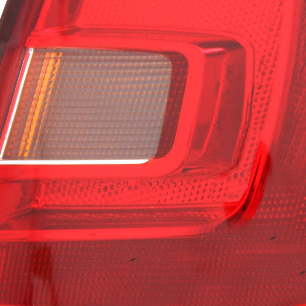 Detalhes do Lanterna Jetta 2011 2012 2013 2014 Canto