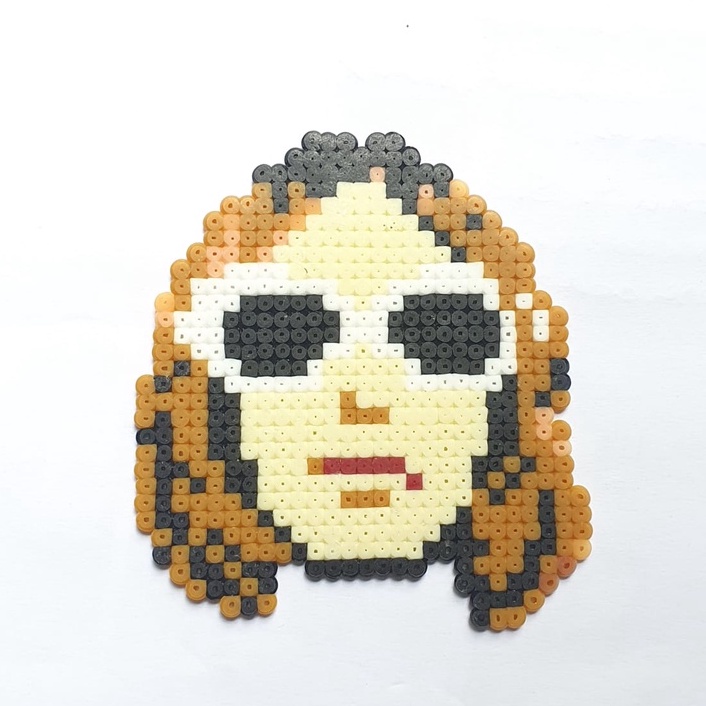 Imã em pixel art | Kurt Cobain | Nirvana | Shopee Brasil