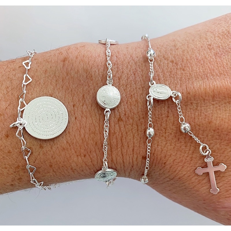 Kit de pulseiras folheadas a prata  São Bento Terço e Pai Nosso. em Oferta na Shopee