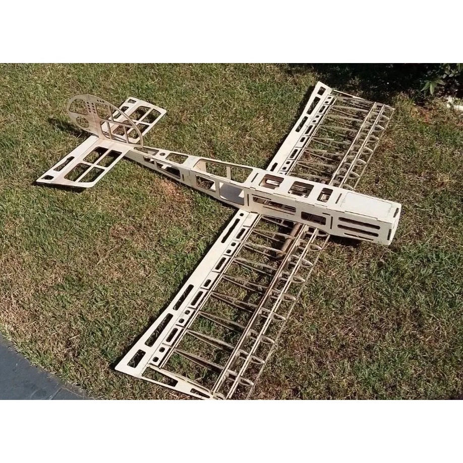 Kit Avião Aeromodelo Ugly Stick ASA BAIXA 1400mm Glow Madeira