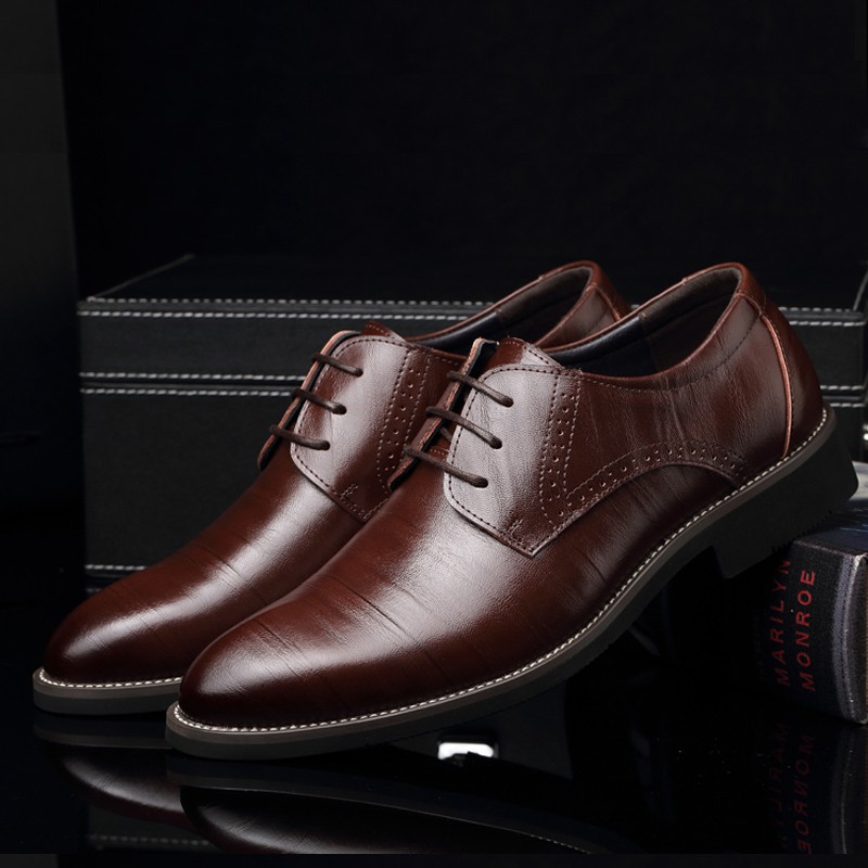 Novo Vintage Couro De Vaca Masculino Formal Brogues Sapatos Negócios Inteligente Fundo Plano Para Terno Casamento