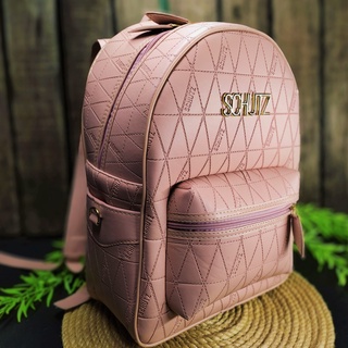 Mochila Grandes Marcas 𝐅𝐑𝐄𝐐𝐔𝐄𝐍𝐂𝐈𝐀 𝐓𝐑𝐈𝐀𝐍𝐆𝐔𝐋𝐎 Blogueira Bolsa Feminina Masculina Faculdade
