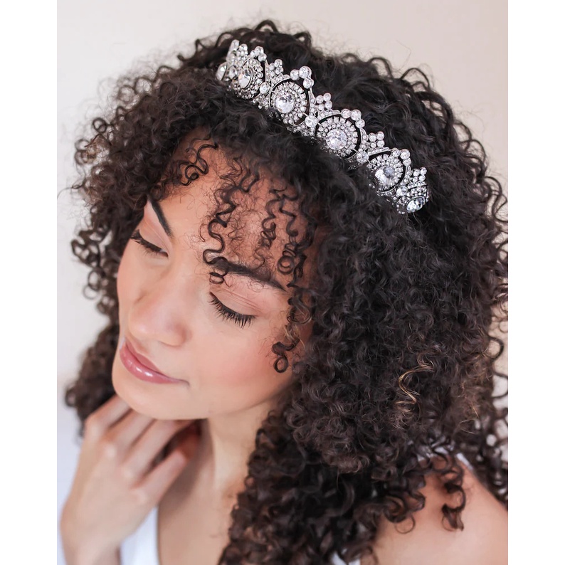 Tiara Porta Coque Coroa Prata Para Cabelo Penteado Noiva Casamento Festa 15  Anos Debutante Brilhoso | Shopee Brasil