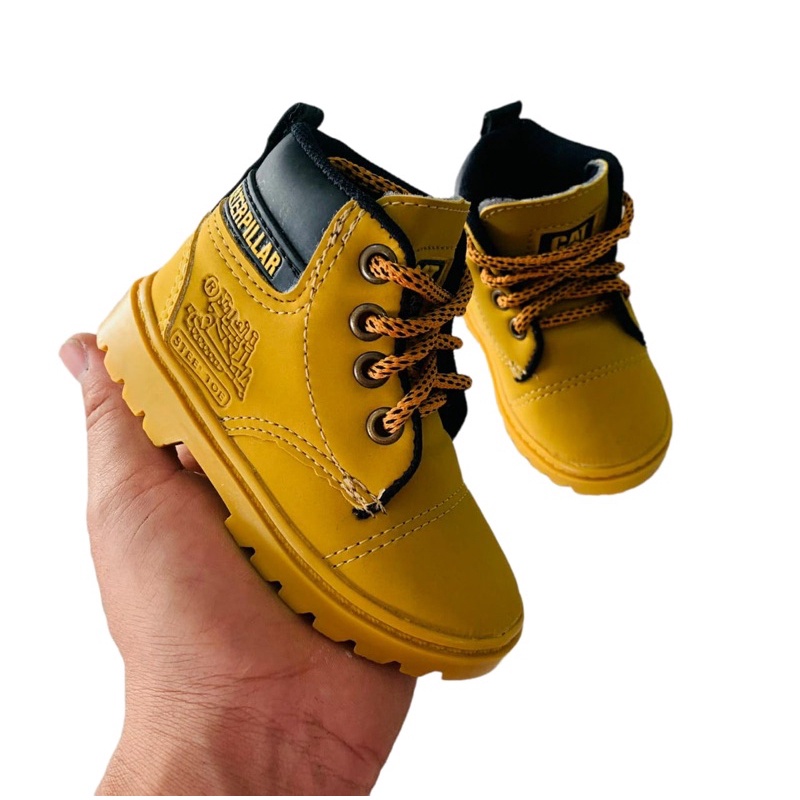 Bota Caterpillar Infantil