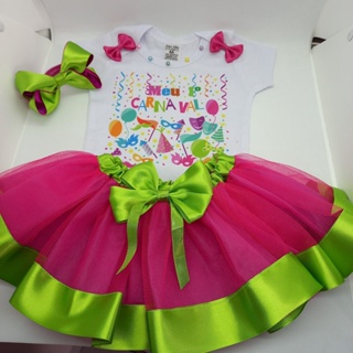 Body para mesversario ou aniversario com saia tutu e laço tema Meu Primeiro Carnaval. em Oferta na Shopee